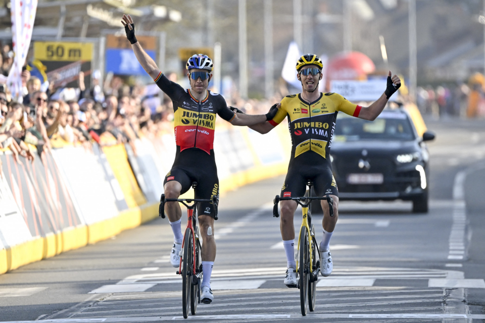 Van Aert praises team effort after E3 Saxo Bank Classic victory