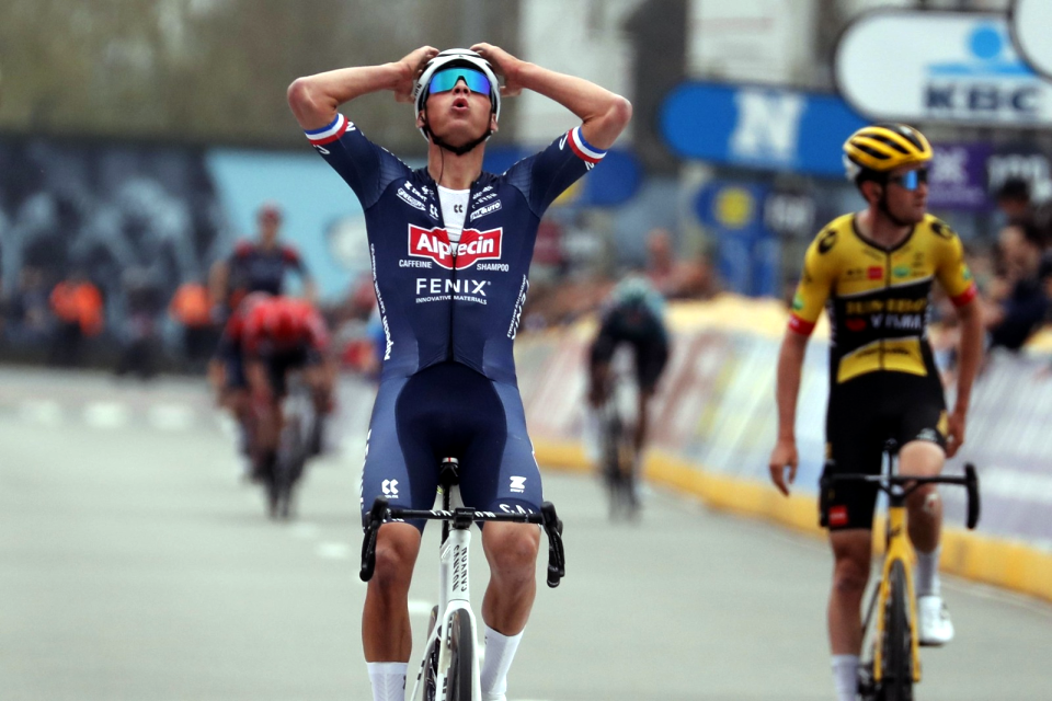 Mathieu van der Poel wins 76th Dwars door Vlaanderen