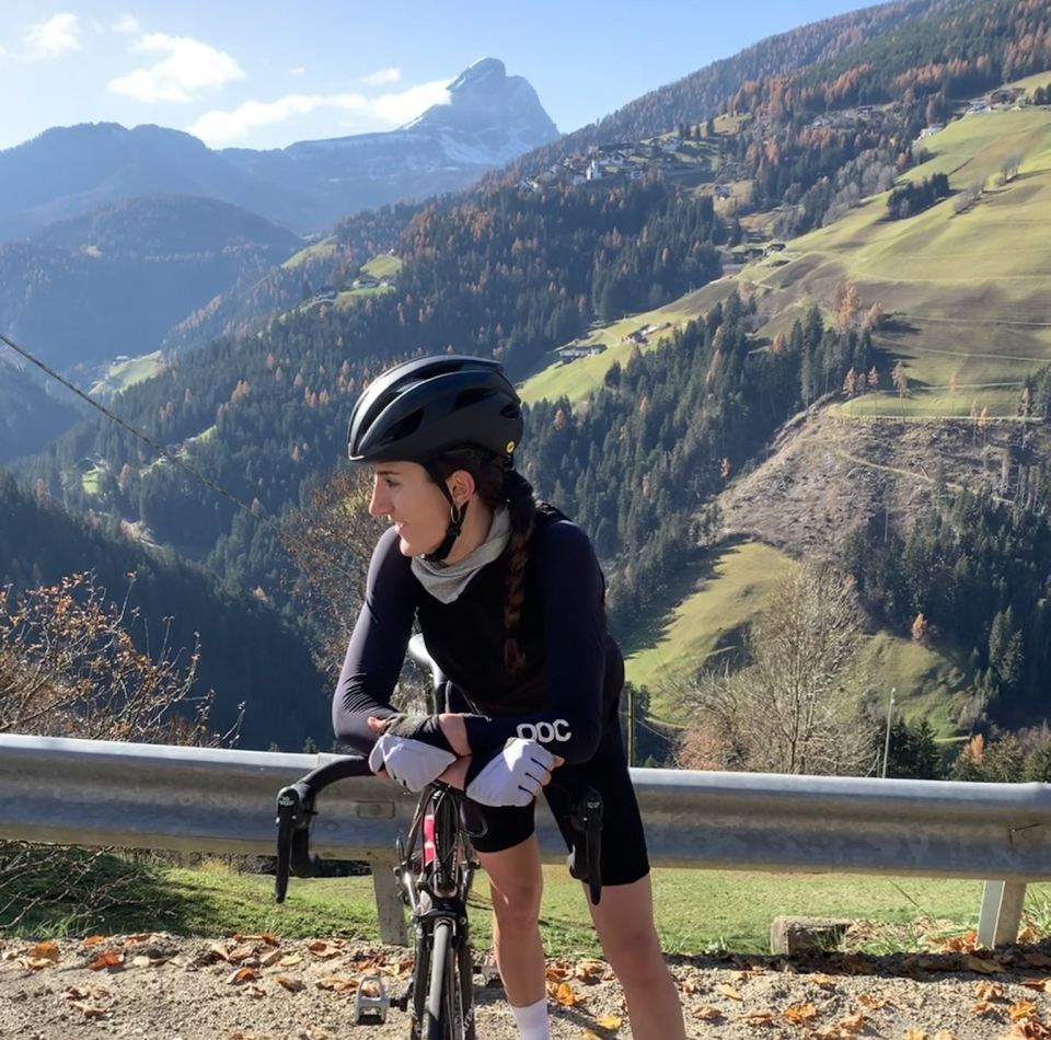 Beijing 2022 Olympian Jennifer Hawkrigg (Snowboard) is one of thousands of ‘pandemic cyclists’ participating in the 2022 RBC GranFondo Whistler.