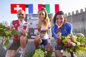 Pauline Prevot-Ferrand takes first rainbow jersey at UCI Gravel World Championships