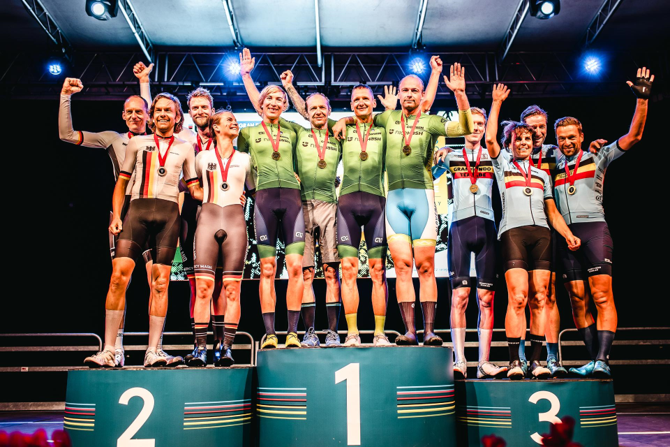 The Gran Fondo Worlds’ Team Relay lights up the night in Trento