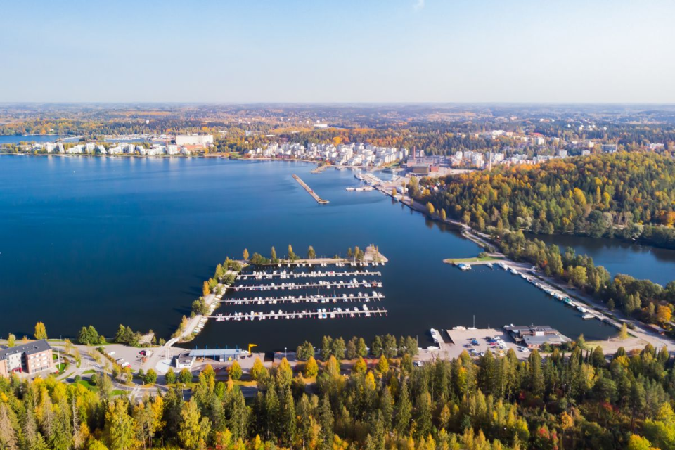 Lahti offers the charm and convenience of a small town and the amenities of a large metropolitan city