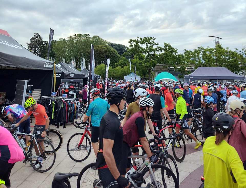 Around 4,000 cyclists took part in the biggest cyclosportive in Switzerland