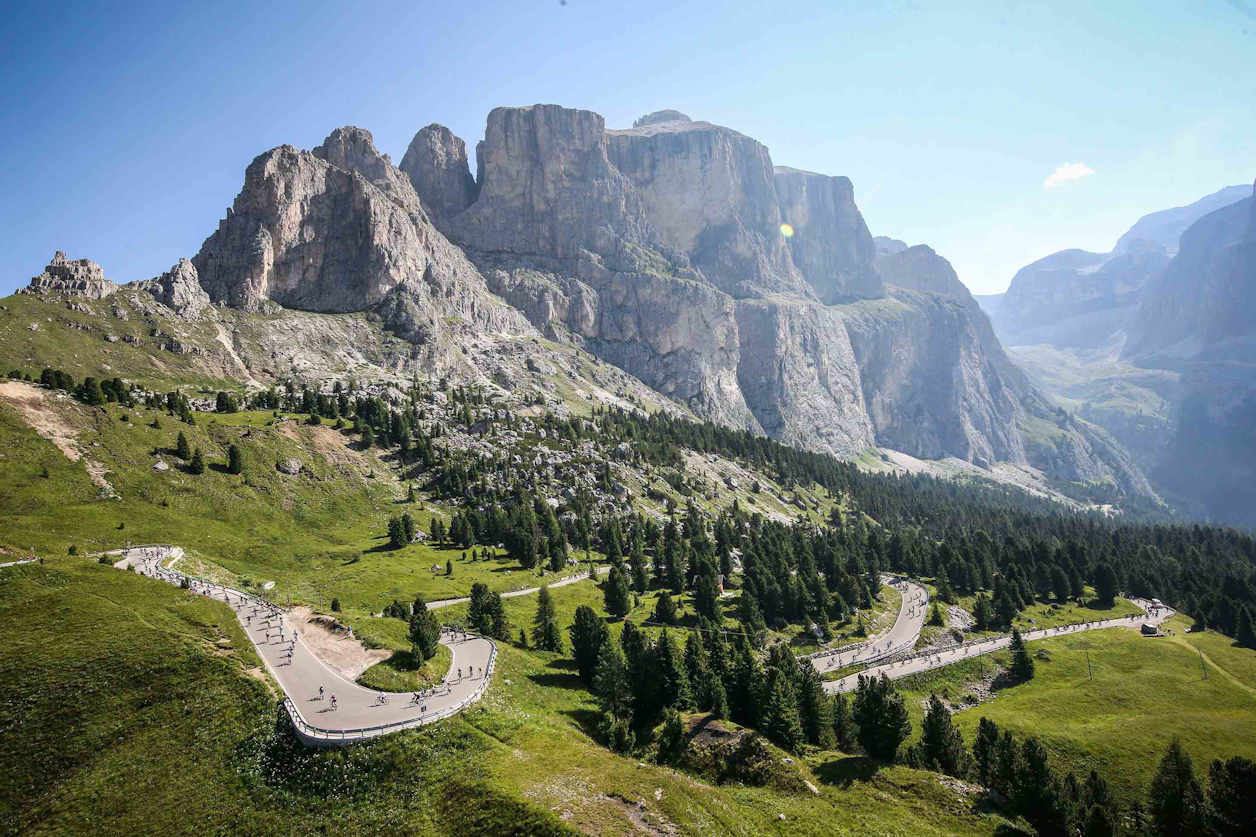 Selle Italia and Maratona Dles Dolomites-Enel:  NEW ECO Handlebar Tape for all 9,000 Participants