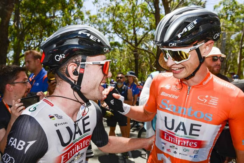 Jay Vine wins 2023 Tour Down Under fine style