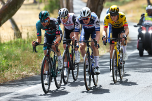 Rohan Dennis breaks away to win 2nd stage and take Tour Down Under lead