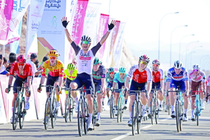 Diego Ulissi wins Stage 4 of the Tour of Oman atop Ytti Hills 