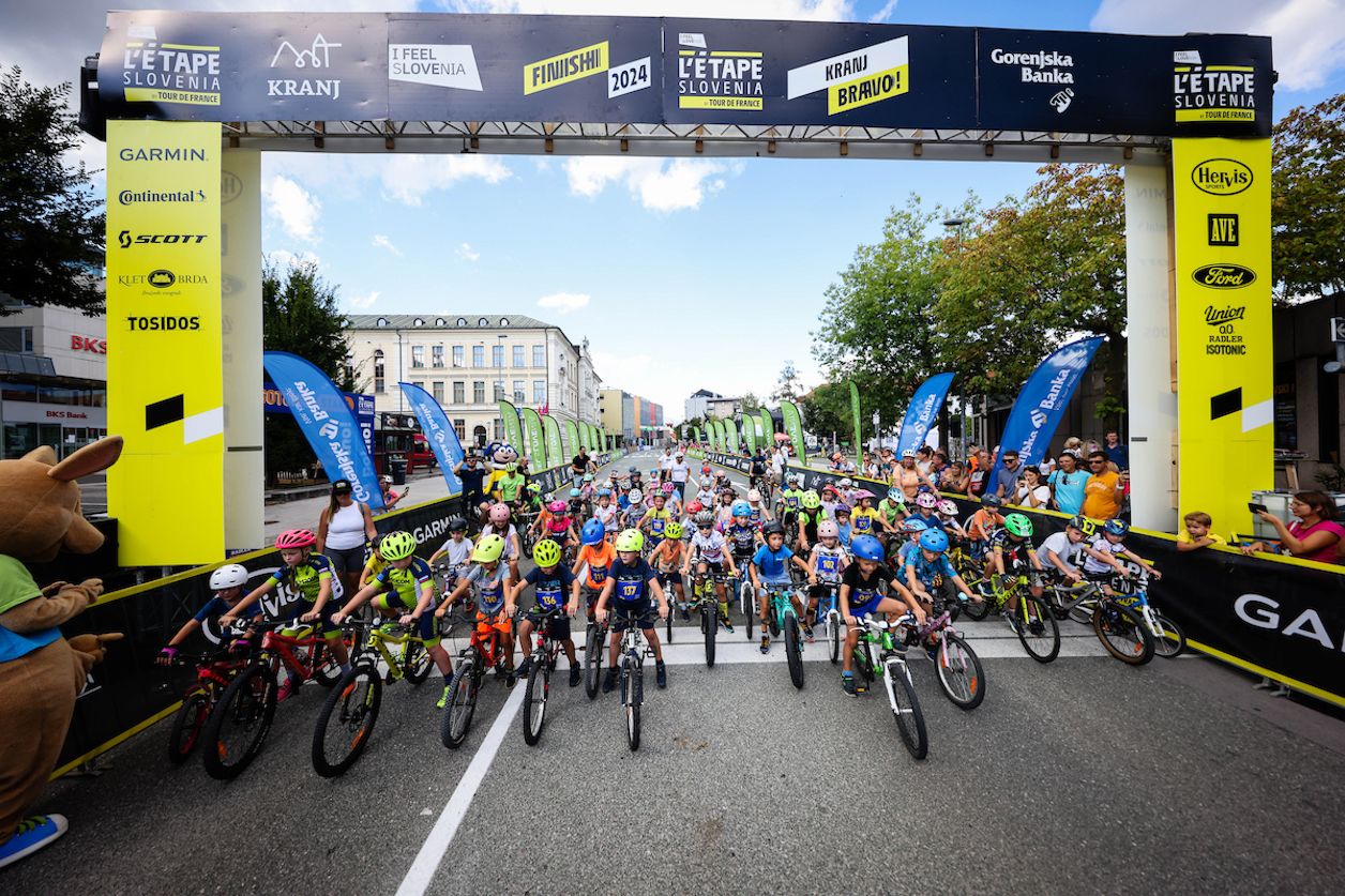 Saturday was marked by socializing of all generations who like to spend their free time in cycling. 