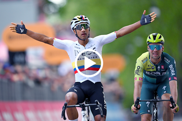 Narvaez outsprints Pogacar to win opening stage of the Giro d'Italia