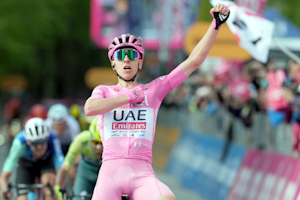 Pogacar Continues Ruthless Giro d'italia Domination with Summit Win