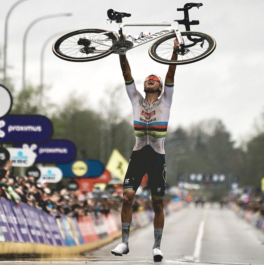 Mathieu van der Poel wins Tour of Flanders for a third time