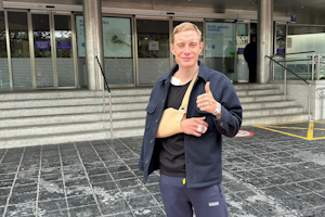 Jonas Vingegaard in good spirits after leaving hospital