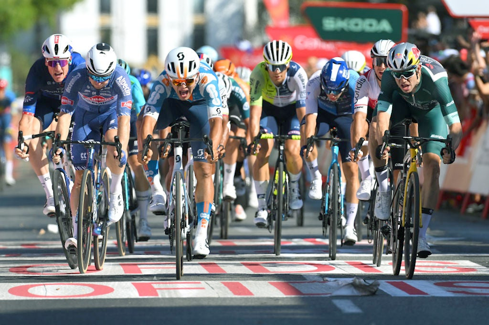 Czech Bittner pips Van Aert in sprint to win Vuelta stage five