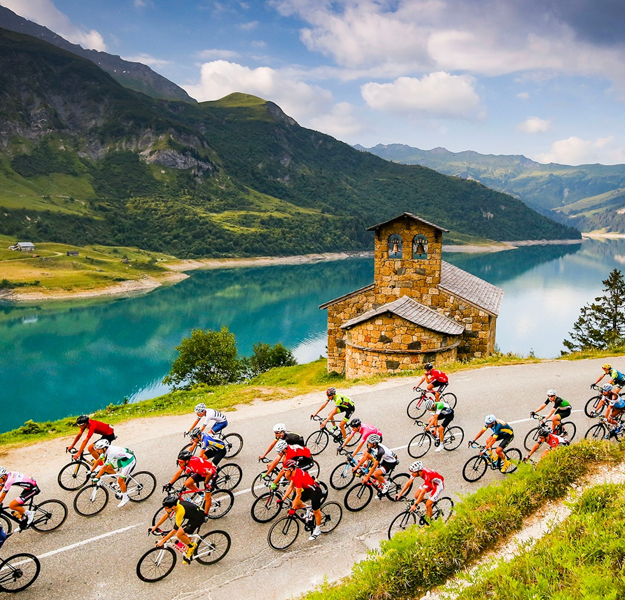 Piaser and Videl take victory at 2025 L’Etape du Tour Granfondo in France