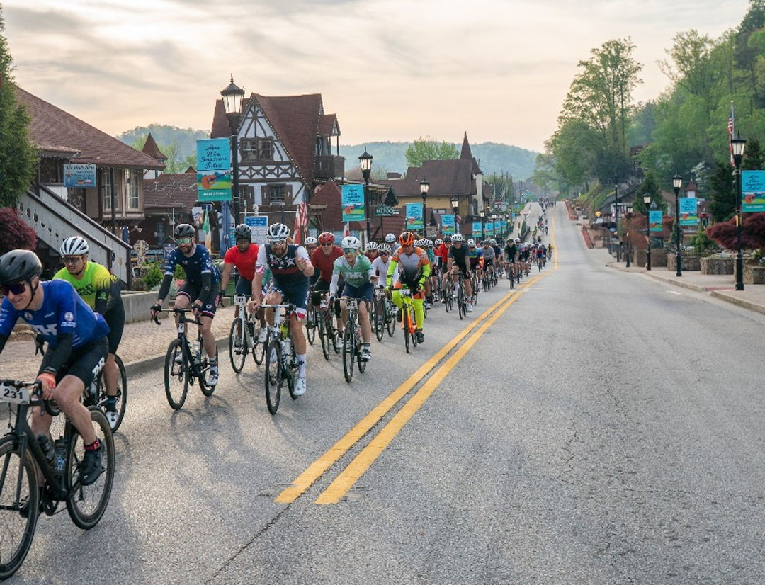 Thornton-Brooks and Knight take Victory at the Tour of Georgia Gran Fondo