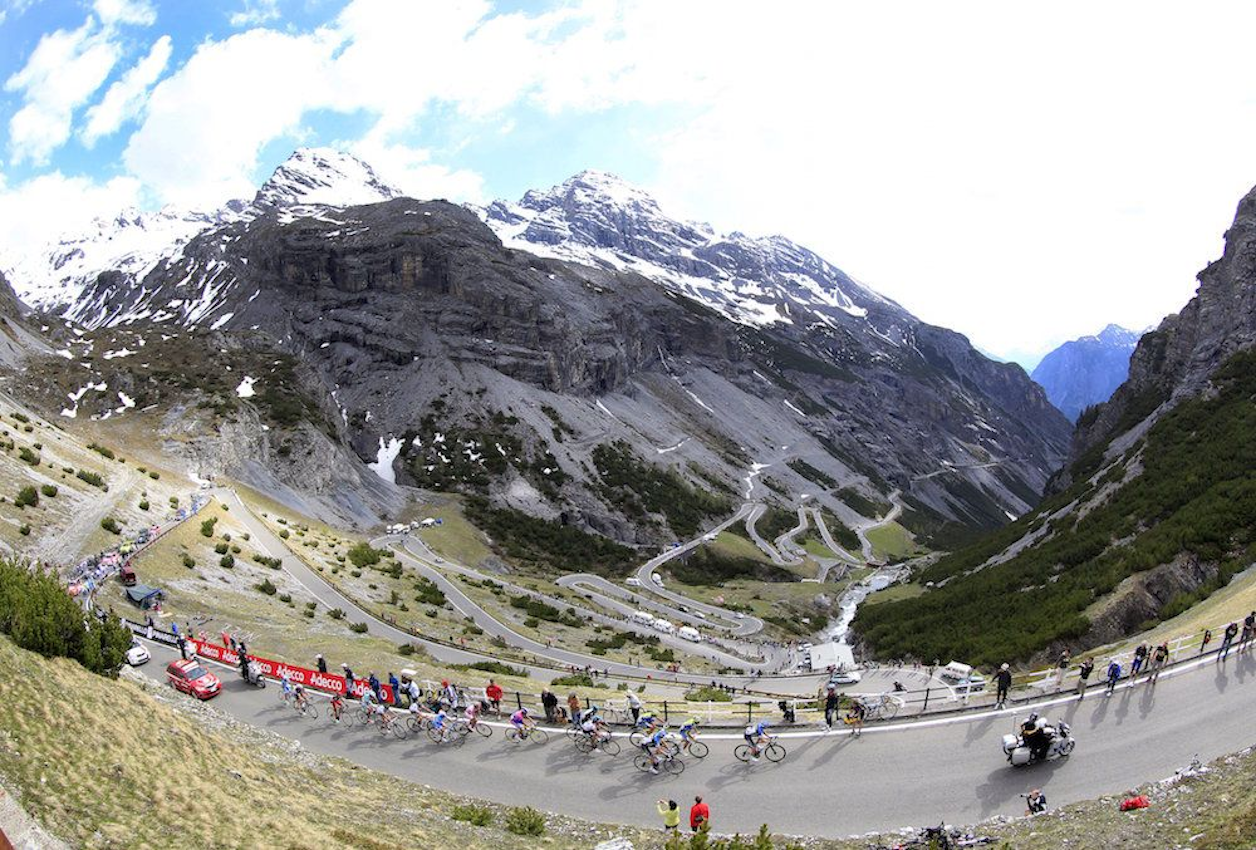 2025-giro-stelvio