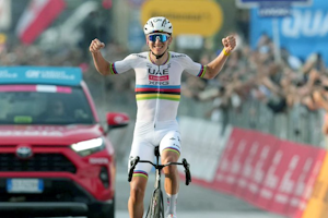 Pogacar finishes 2025 season with fifth straight Il Lombardia Victory