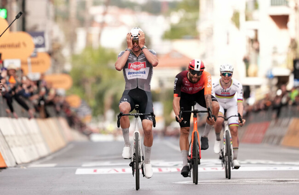 Mathieu van der Poel outsprints Tadej Pogacar to Claim Victory at Milan-San Remo