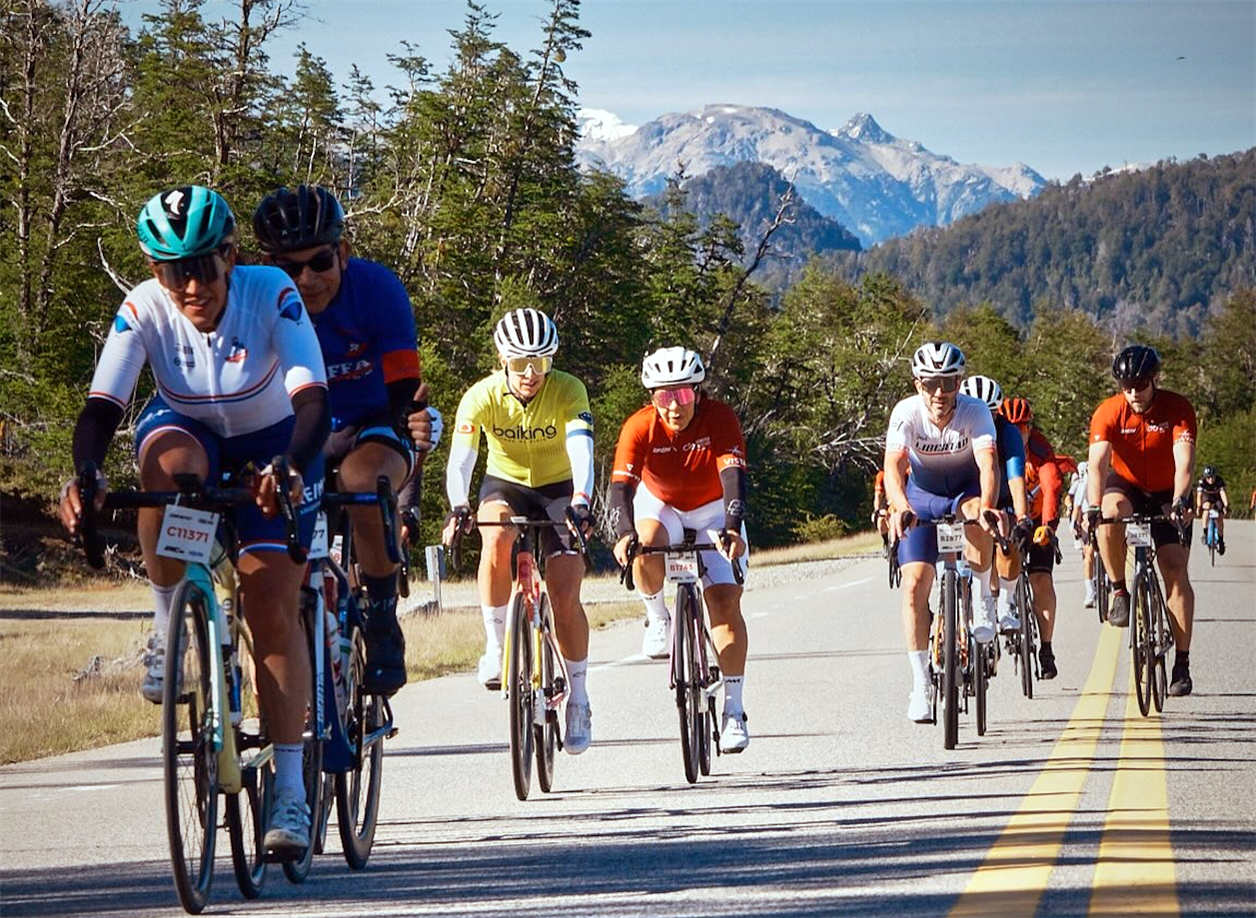 Martelli and Gaday Triumph at 2025 Gran Fondo Siete Lagos in Argentina