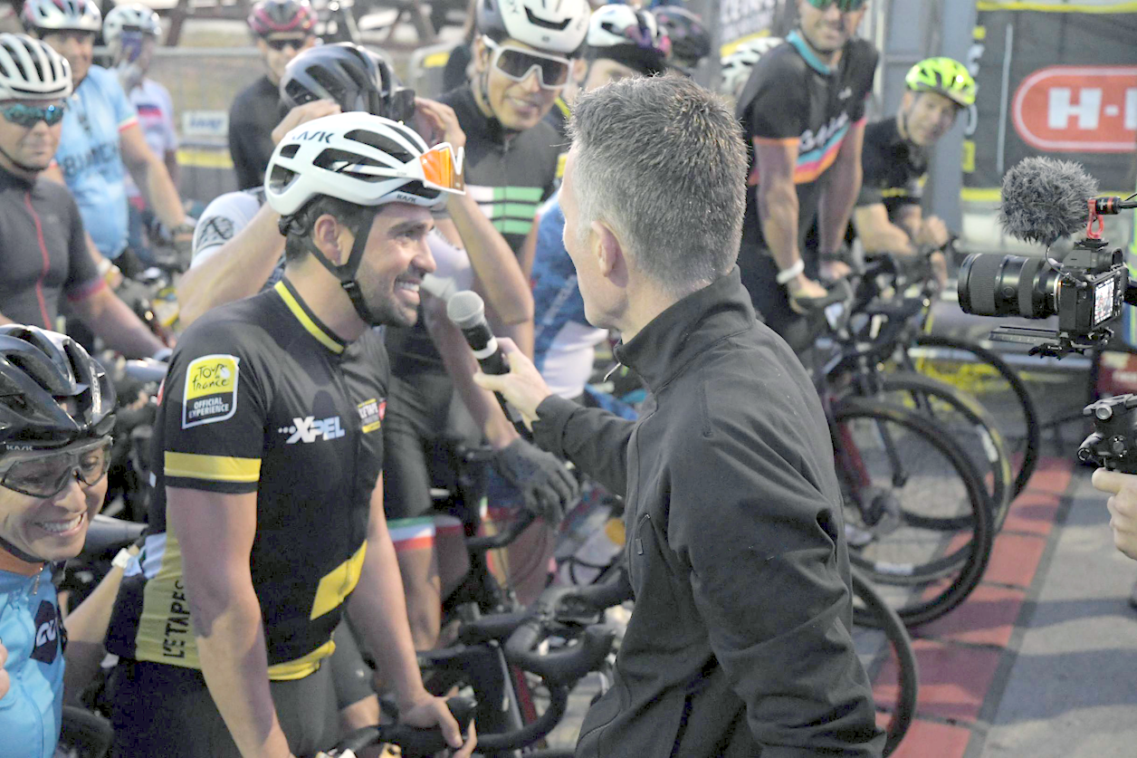 Steve Fleck interviewing Alberto Contador