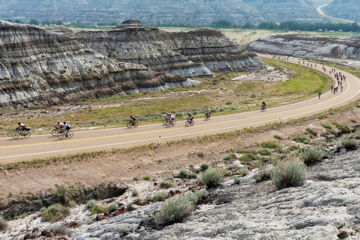 2025-transrockies-badlands1