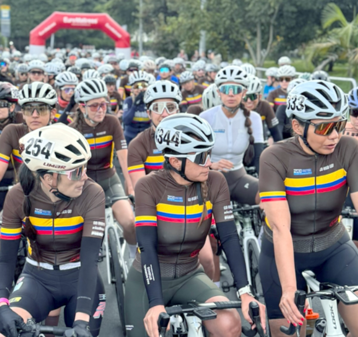 Severino and Quintero take victory at 2025 UCI Granfondo Colombia in Bogota