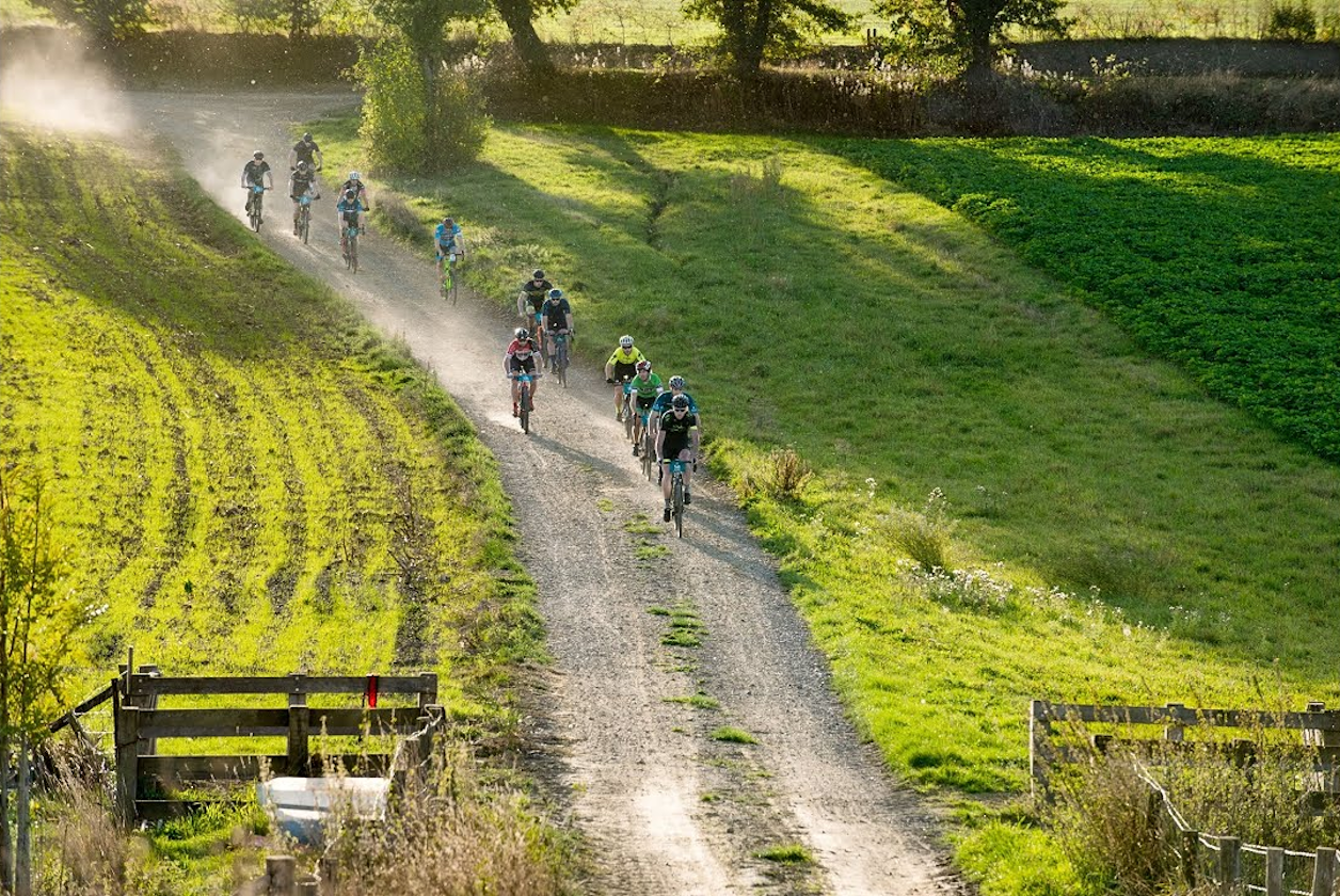World’s best riders at the start of 2025 Bolero UCI Gravel World Championships in South Limburg