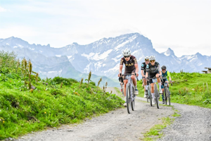 Wright and Seewald Take Victory at 2025 UCI Gravel Suisse