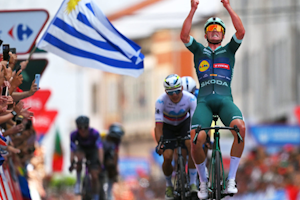 Mads Pedersen takes Glory in Green on Stage 15 of the Vuelta