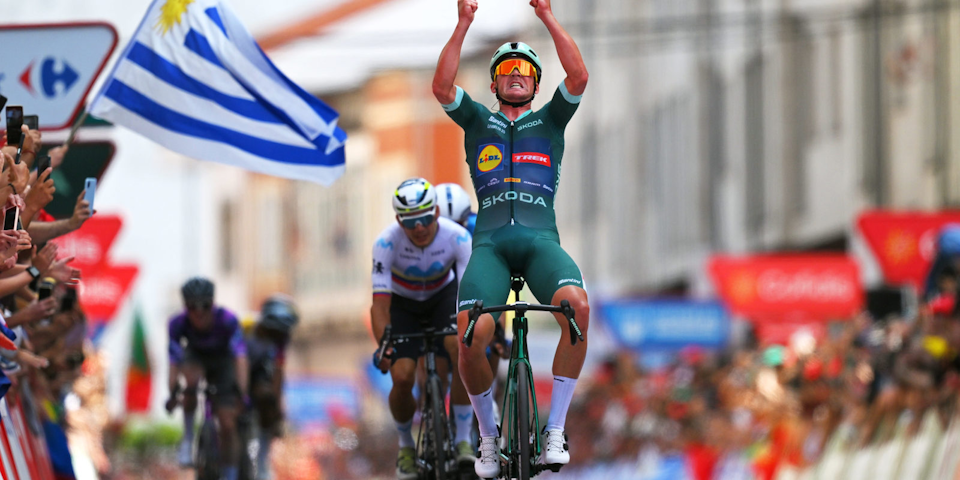 Mads Pedersen takes Glory in Green on Stage 15 of the Vuelta