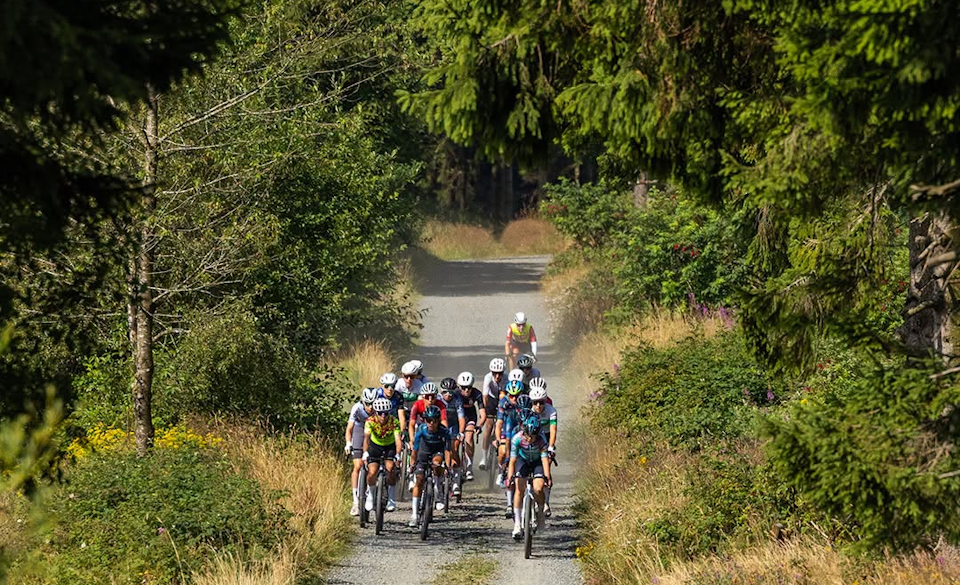 Nele Johanna Laing and Kevin Kuhn take Overall Victory 2026 3RIDES Gravel Winterberg