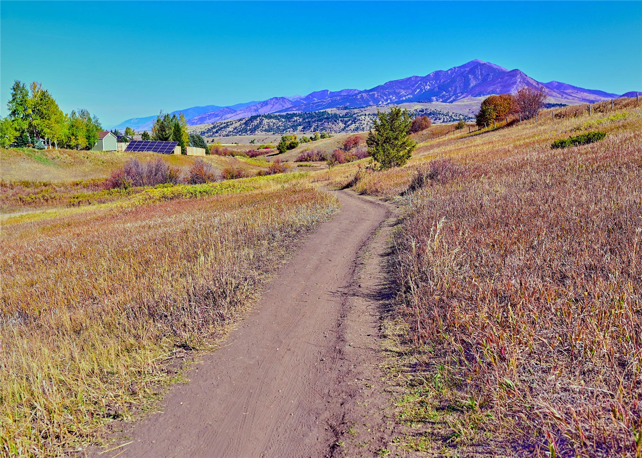 From June 19–20, Bozeman becomes the center of the gravel universe as riders, families, and fans gather for a weekend 