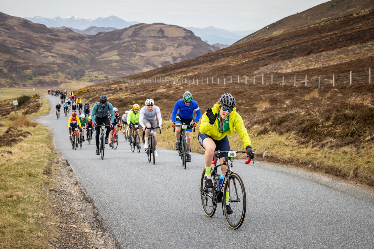 Innes Jamieson and Leah Cuthbertson fastest at 2026 Etape Loch Ness