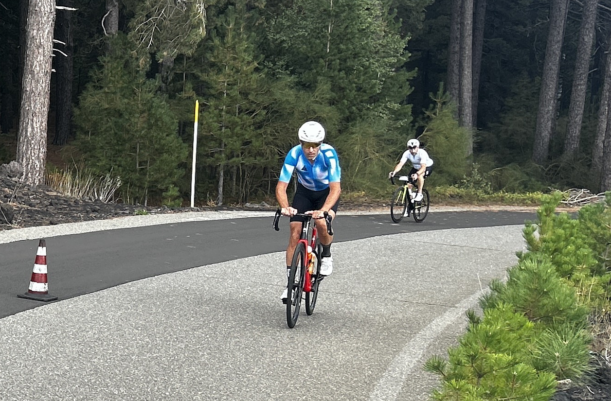 Sicilian cycling legend Vincenzo Nibali, winner of Le Tour de France, Il Giro d'Italia and La Vuelta a España, served as event ambassador and host. 