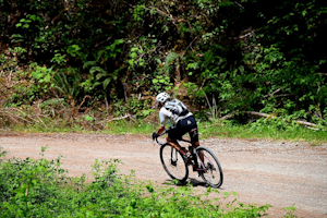 Kristina Gray and Austen Davis take Victory at 2026 Oregon Coast Gravel Epic