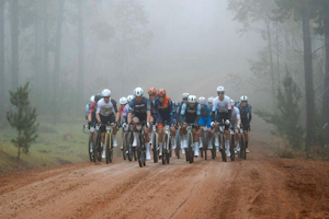 Cromwell and  Johnston take Victory at 2026 UCI SEVEN Gravel Race