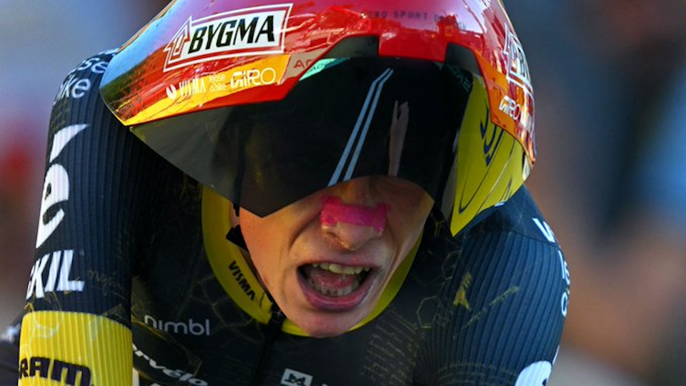 Jonas Vingegaard takes the Yellow Jersey in Team Time Trial at the 2026 Tour de France 