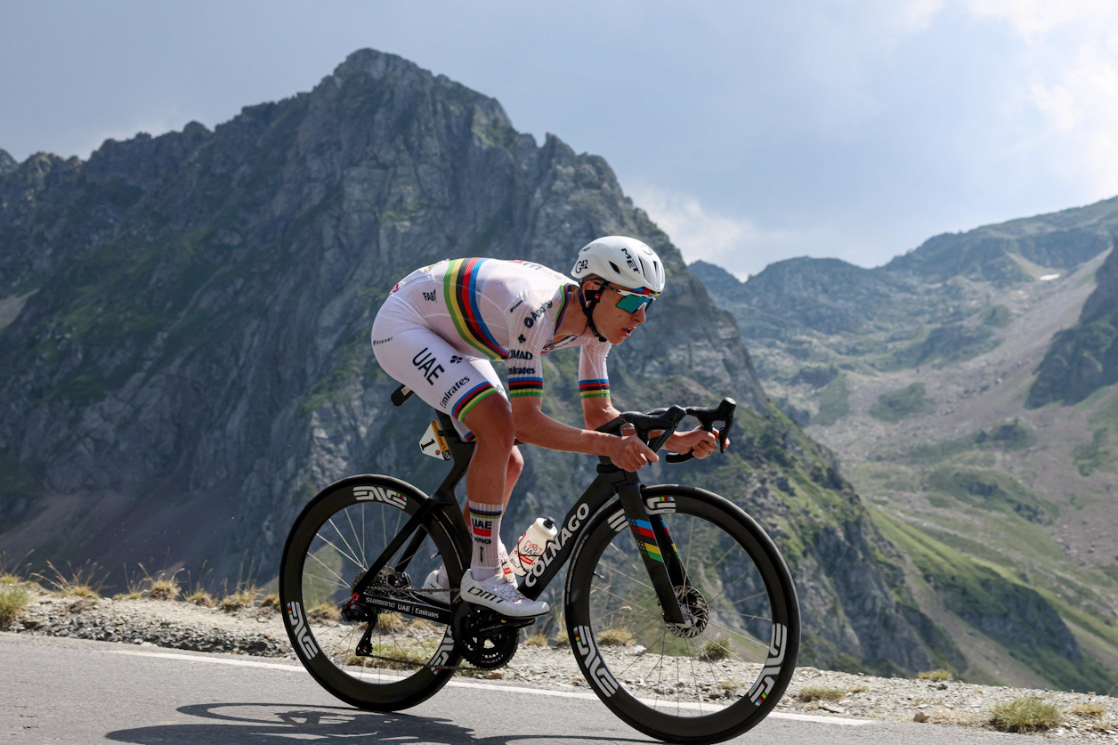 Tadej Pogacar destroys rivals on Stage 6 of the 2026 Tour de France