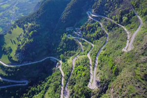 2026 Tour de France features punishing back to back Alpe d'Huez stages