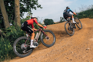 Villafane and Postlberger Triumph at the 2026 Traka 200 Gravel Race