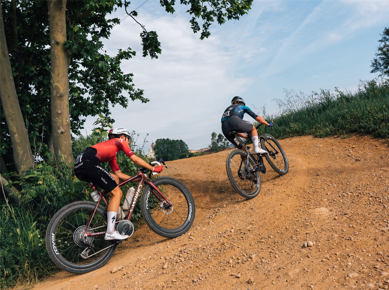Sofia Gómez Villafane and Lukas Postlberger Triumph at the 2026 Traka 200 Gravel Race