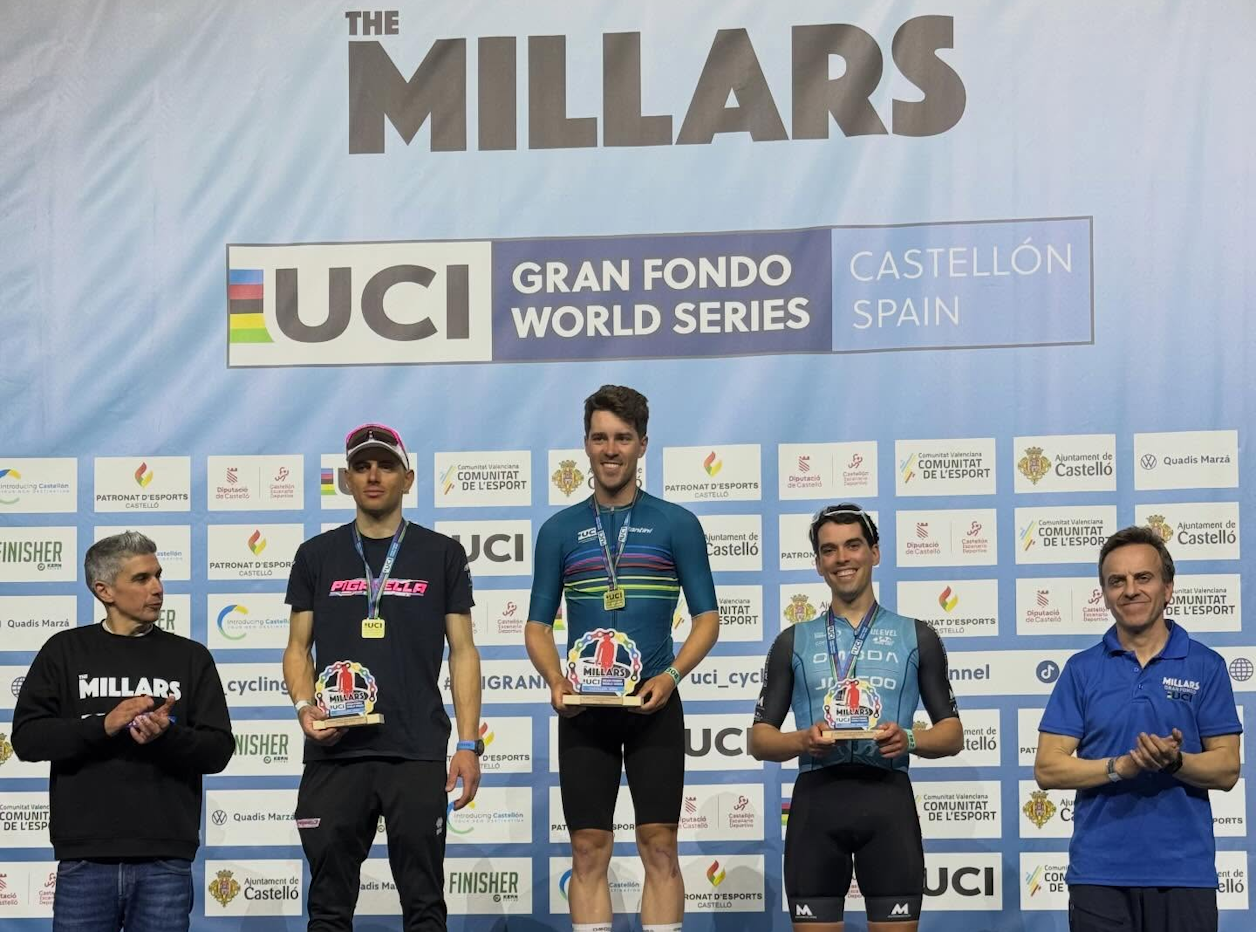 Dutch Nick van der Lijke Zijlaard won in a tight sprint