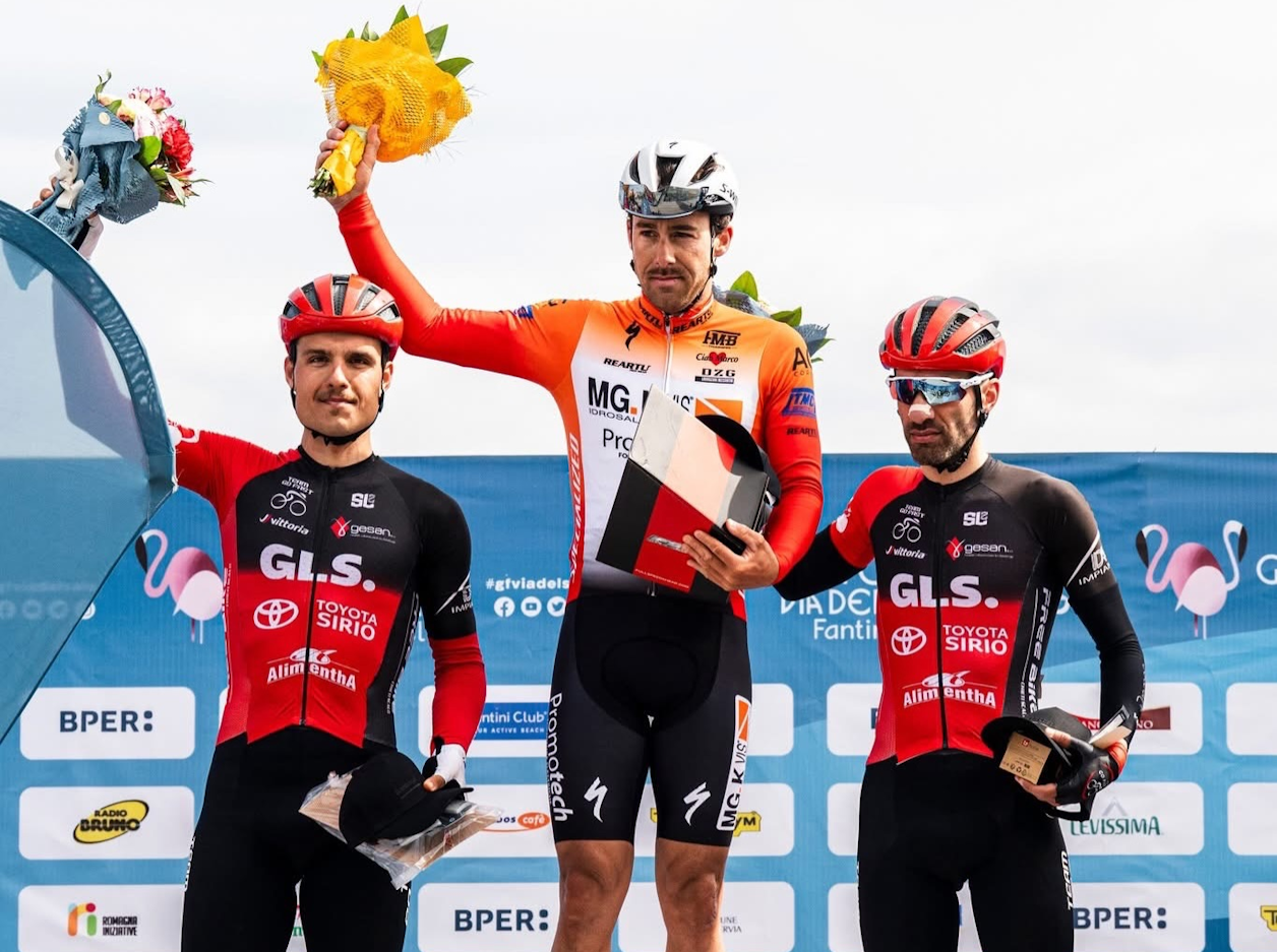 Alberto Nardin (MG.K Vis-Promotech-FMB) attacked in the latter part of the race to solo to win in 3:31:08