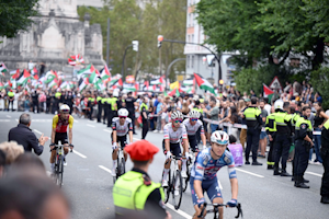53 Vuelta a Espana Protesters to be Fined Heavily and Banned from Cycling Events