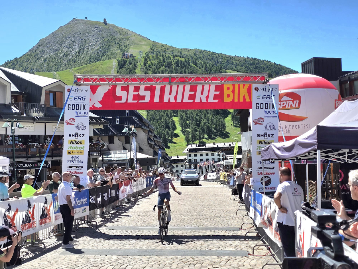 It was a clear, bright, almost symbolic day. Under blue skies and surrounded by the majestic scenery of Upper Val di Susa