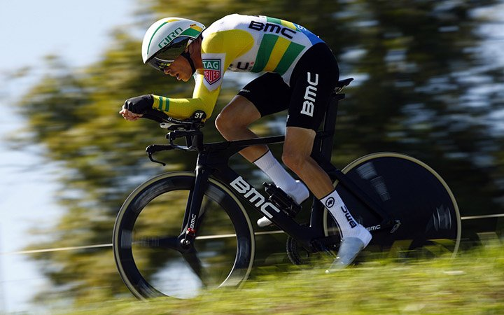 Rohan Dennis wins Time Trial and Simon Yates Extends Lead
