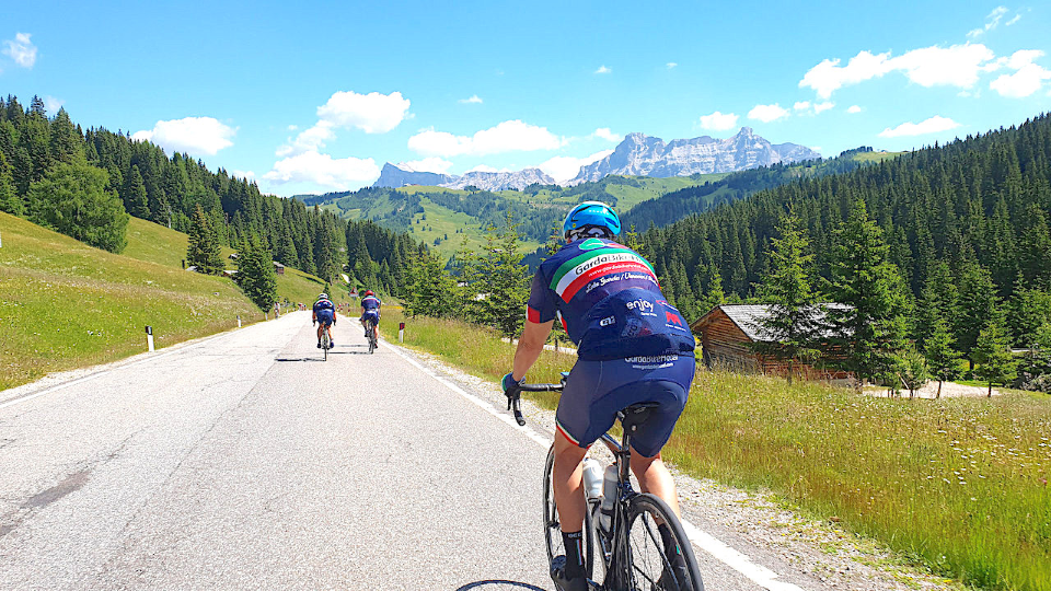 Every other day will be filled with equal beautiful scenery and cycling as you explore with Tour Leader Nicola and Ride leader Davide