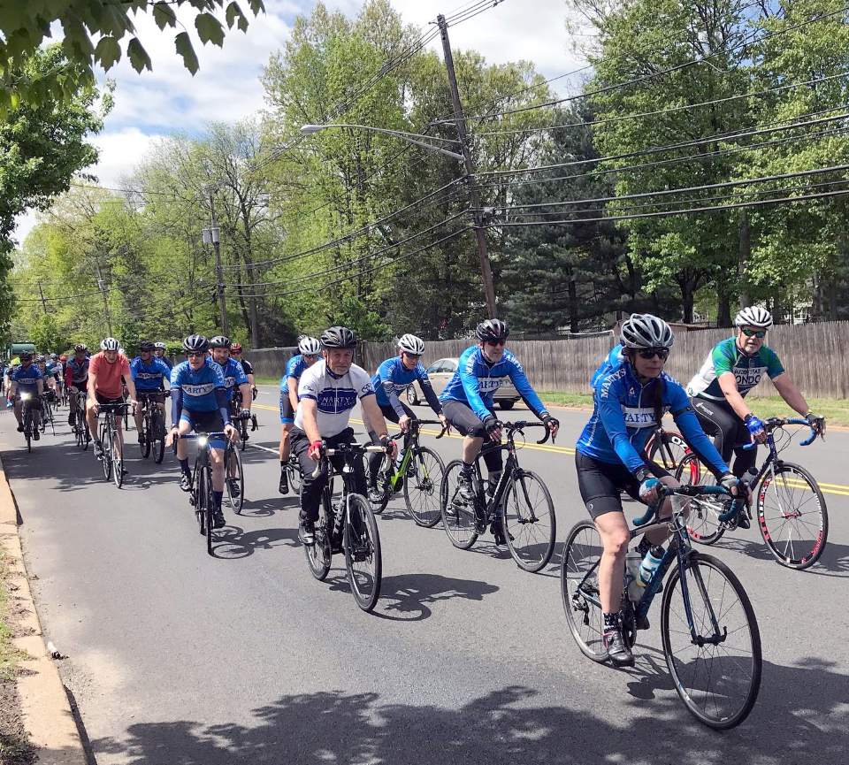 Huge Cycling Funeral Procession Celebrates the Life of Marty Epstein