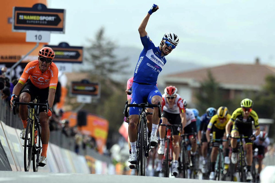Alaphilippe outsprints Van Avermaet as Adam Yates takes over race lead