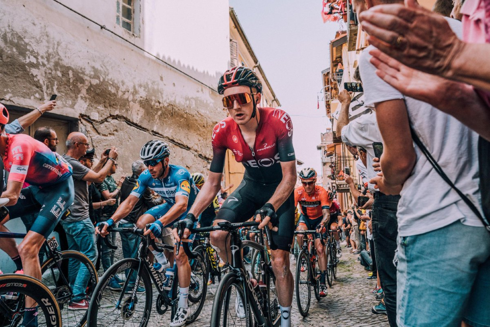 Tao Geoghegan Hart and Wout Poels to co-lead Ineos in Vuelta a España